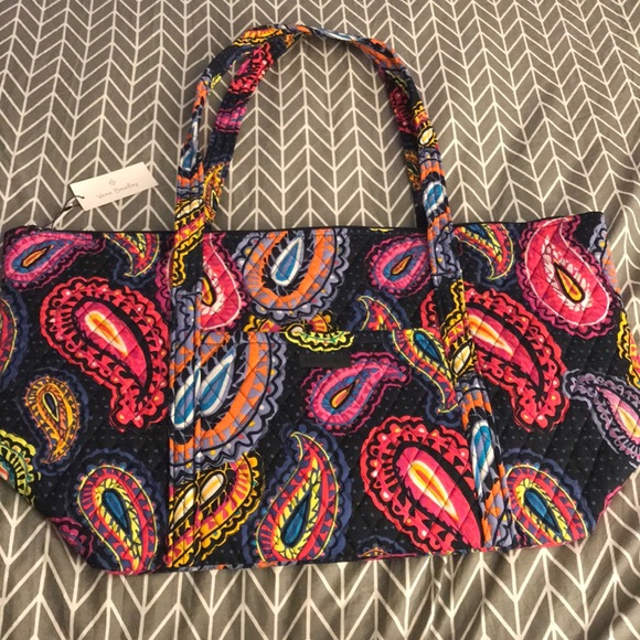 Vera Bradley Handbags - 💍SALE💍 NWT Vera Bradley Miller Bag